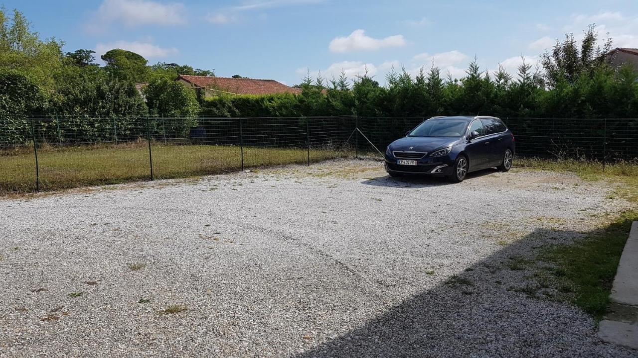 Gite Pourquoi Pas Montegut-Lauragais Exteriör bild